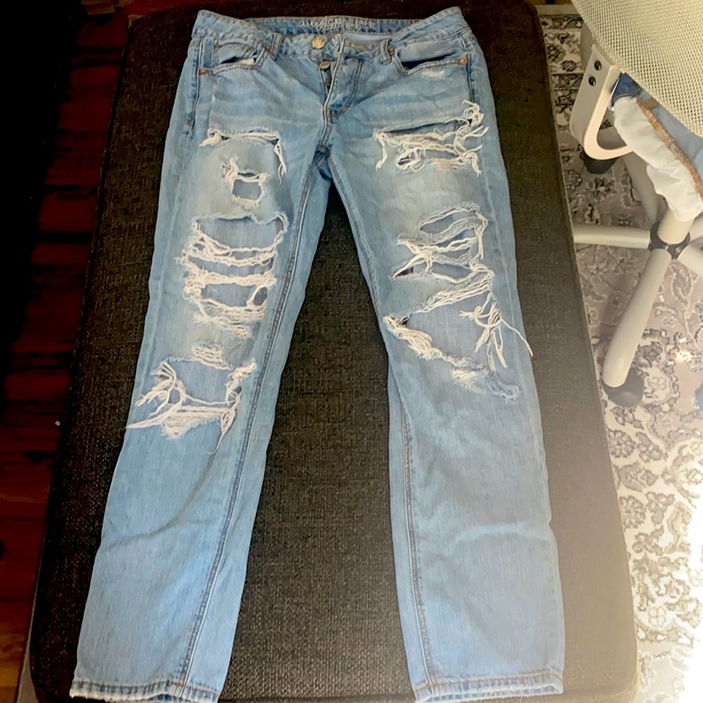 American eagle ripped jeans